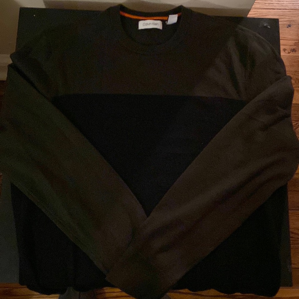 Mens long sleeve Calvin Klein shirt